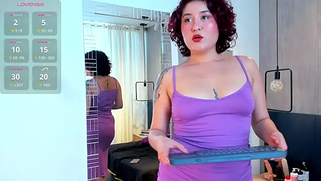 Snapshot of MissSavage_ chatting on 18, 1, 2026 MissSavage online show from 18, 1, 2026