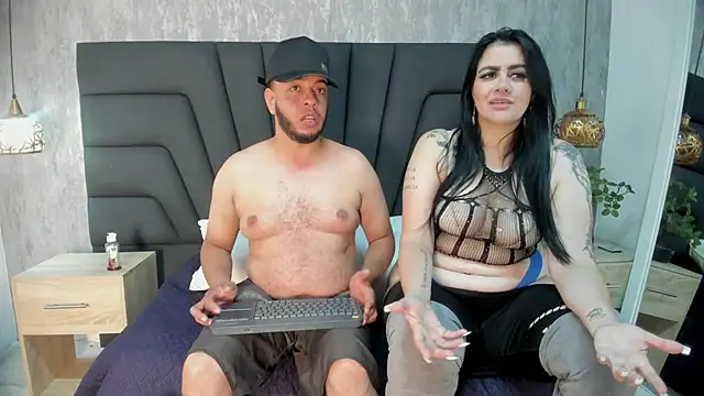 Snapshot of Spencer_LunaBigtits chatting on 3, 12, 2025 Spencer LunaBigtits online show from 3, 12, 2025