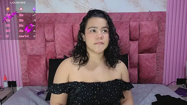 ValeryMorales online show from 16, 4, 2026