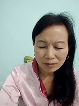 Snapshot of Lili-123k chatting on 15, 12, 2025 Lili-123k online show from 15, 12, 2025