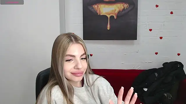 Snapshot of EsterNoir chatting on 2, 12, 2025 EsterNoir online show from 2, 12, 2025