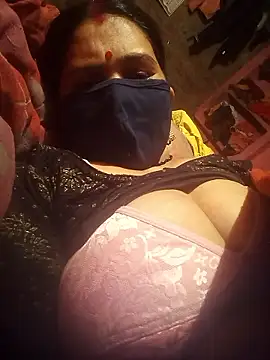 Your-shreya143 online show from 8, 1, 2026