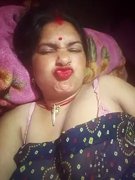 Your-shreya143 online show from 2, 4, 2026