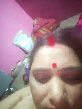 Your-shreya143 online show from 26, 4, 2026