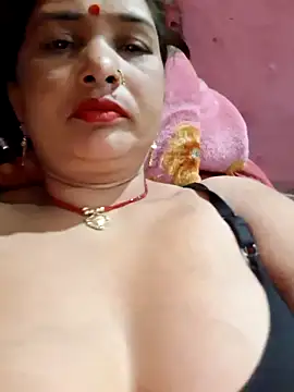 Snapshot of Your-shreya143 chatting on 19, 5, 2026 Your-shreya143 online show from 19, 5, 2026