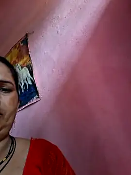 Your-shreya143 online show from 20, 7, 2026