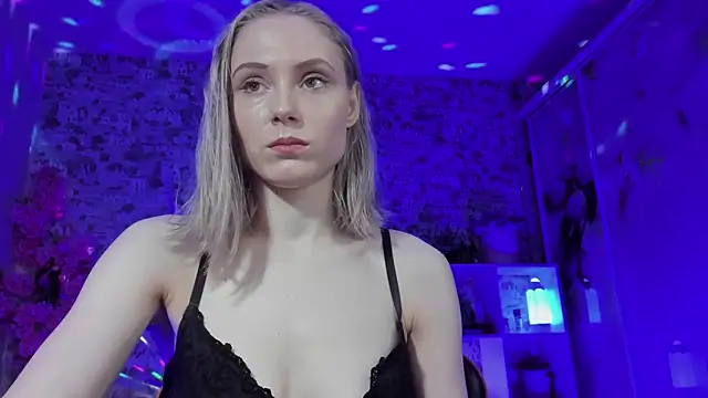 Gina Gina love online show from 8, 4, 2026