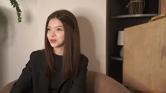 Snapshot of SadyeAnnarino chatting on 2, 12, 2025 SadyeAnnarino online show from 2, 12, 2025