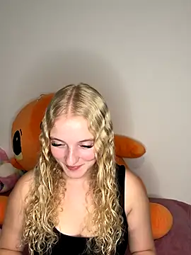 Sophie cute06 online show from 16, 12, 2025