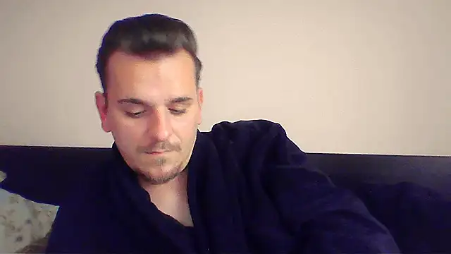 sexy bigdick22 online show from 2, 12, 2025