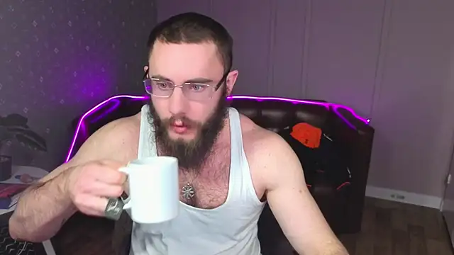 Snapshot of Ant_Power chatting on 21, 12, 2025 Ant Power online show from 21, 12, 2025