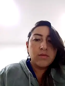 Valeria montana  online show from 1, 4, 2026