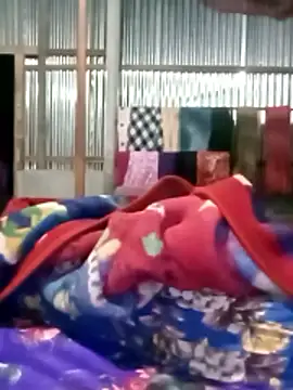 naughtygirl96 online show from 15, 4, 2026