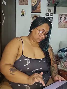 Snapshot of vicky-duarte chatting on 13, 5, 2026 vicky-duarte online show from 13, 5, 2026