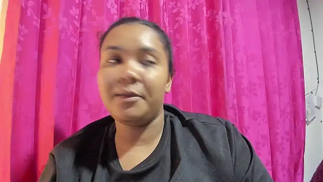 Sandoval evelyn20 online show from 15, 4, 2026