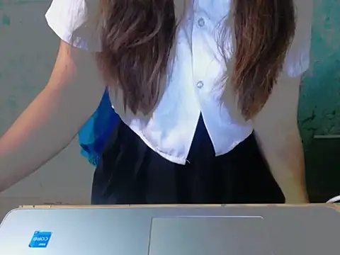 maian love online show from 7, 4, 2026