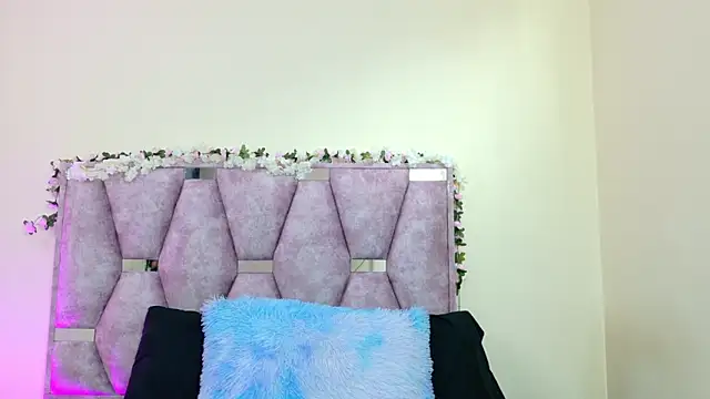 iris and damian online show from 20, 2, 2026