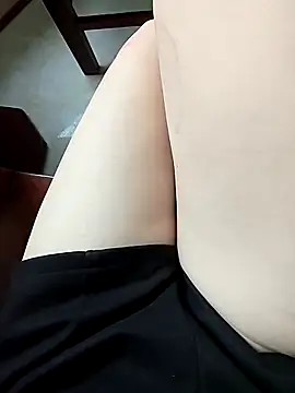 Baby-Linh online show from 19, 4, 2026