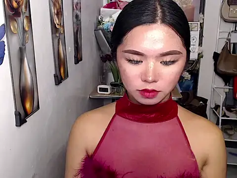 Snapshot of voganmarie chatting on 4, 7, 2026 voganmarie online show from 4, 7, 2026