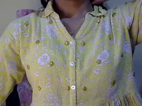 Snapshot of Shab_M chatting on 4, 5, 2026 Shab M online show from 4, 5, 2026