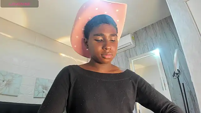 Snapshot of teylor_lovee chatting on 7, 2, 2026 teylor lovee online show from 7, 2, 2026