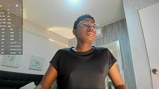 Snapshot of teylor_lovee chatting on 8, 2, 2026 teylor lovee online show from 8, 2, 2026