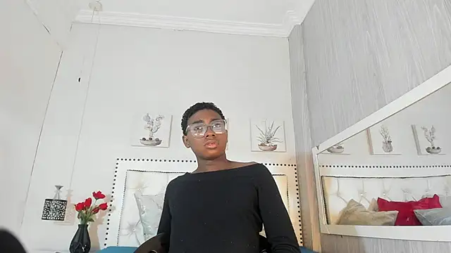 Snapshot of teylor_lovee chatting on 13, 2, 2026 teylor lovee online show from 13, 2, 2026