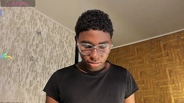 Snapshot of teylor_lovee chatting on 19, 2, 2026 teylor lovee online show from 19, 2, 2026