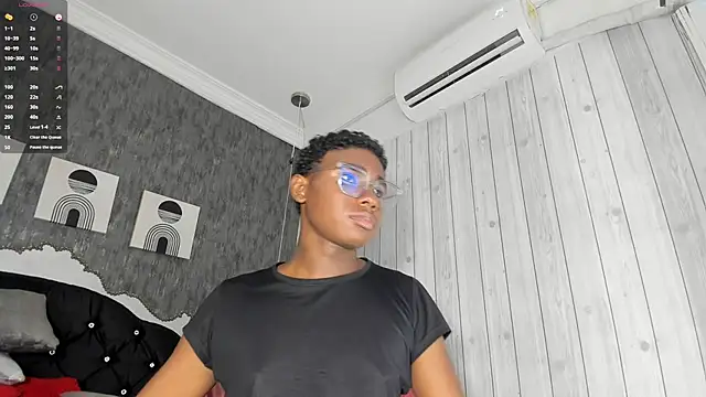 Snapshot of teylor_lovee chatting on 3, 3, 2026 teylor lovee online show from 3, 3, 2026