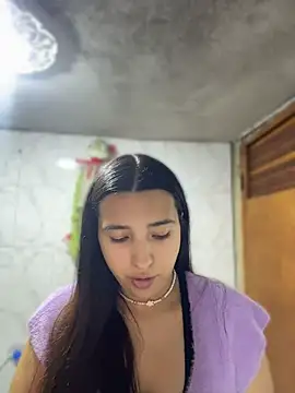 Alix Rousses21 online show from 24, 4, 2026