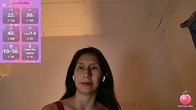 MoonLipsON- online show from 9, 3, 2026