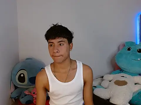 Snapshot of Sebas_Ross04 chatting on 27, 2, 2026 Sebas Ross04 online show from 27, 2, 2026