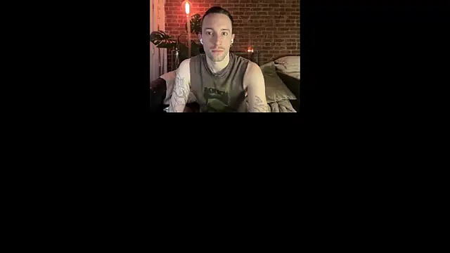 Snapshot of xanderxnyc chatting on 4, 12, 2025 xanderxnyc online show from 4, 12, 2025