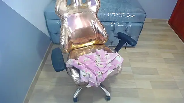 eva smit t online show from 3, 2, 2026