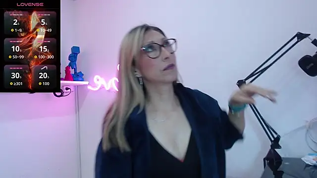 Scarlett 079 online show from 13, 1, 2026