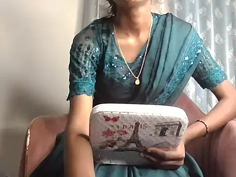 Snapshot of Marathi_amruta1 chatting on 24, 6, 2026 Marathi amruta1 online show from 24, 6, 2026
