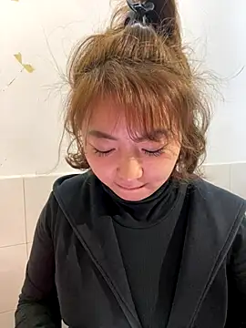 bibi347127 online show from 4, 12, 2025