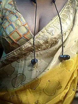 Preeti345 online show from 11, 4, 2026