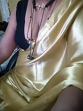 Snapshot of Preeti345 chatting on 29, 5, 2026 Preeti345 online show from 29, 5, 2026