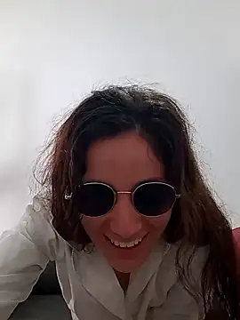 Snapshot of Marestrella-25 chatting on 18, 12, 2025 Marestrella-25 online show from 18, 12, 2025