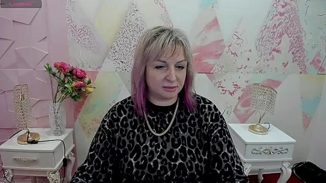 winky pinky  online show from 5, 12, 2025