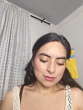 saasha Petit online show from 20, 3, 2026