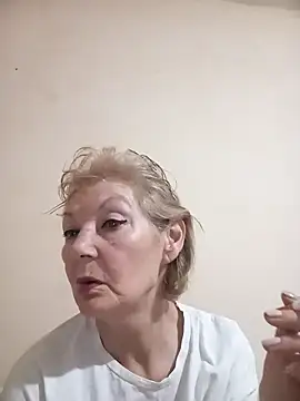 Snapshot of Calypso-Loove chatting on 6, 1, 2026 Calypso-Loove online show from 6, 1, 2026