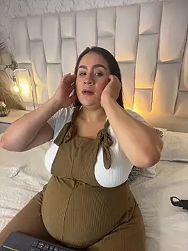 Snapshot of LissaBaker chatting on 11, 2, 2026 LissaBaker online show from 11, 2, 2026