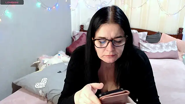 SashaBond online show from 15, 12, 2025