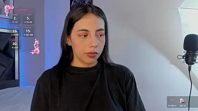 miajonesblowjob online show from 16, 2, 2026