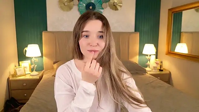 Lina Sinerz online show from 23, 3, 2026