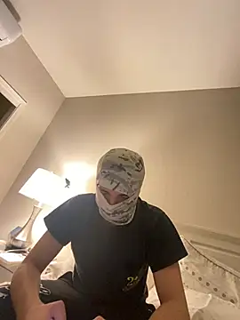 phantom898983 online show from 12, 4, 2026