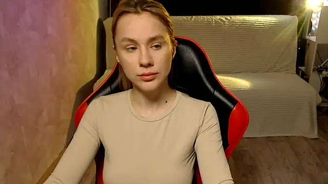 MiaBun1 online show from 9, 4, 2026