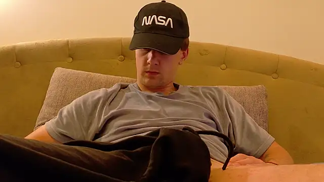 Snapshot of Brellisimo chatting on 27, 2, 2026 Brellisimo online show from 27, 2, 2026